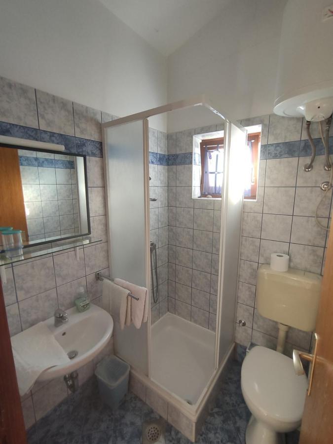 Apartments Stivic Pinezici (Krk) Exterior photo