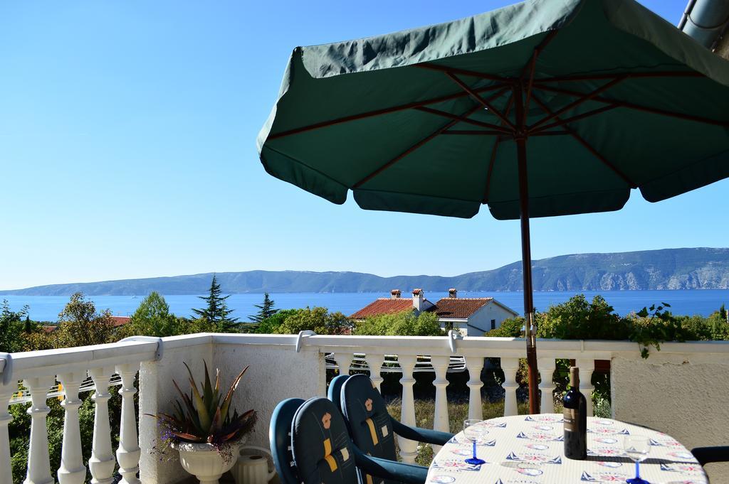 Apartments Stivic Pinezici (Krk) Exterior photo