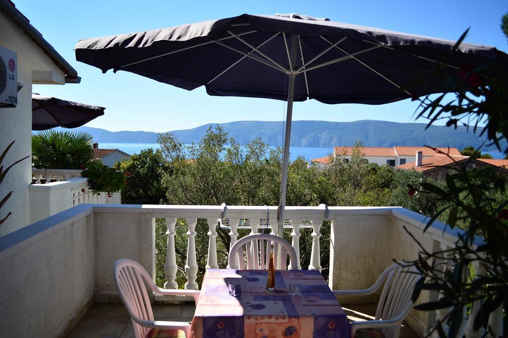 Apartments Stivic Pinezici (Krk) Exterior photo