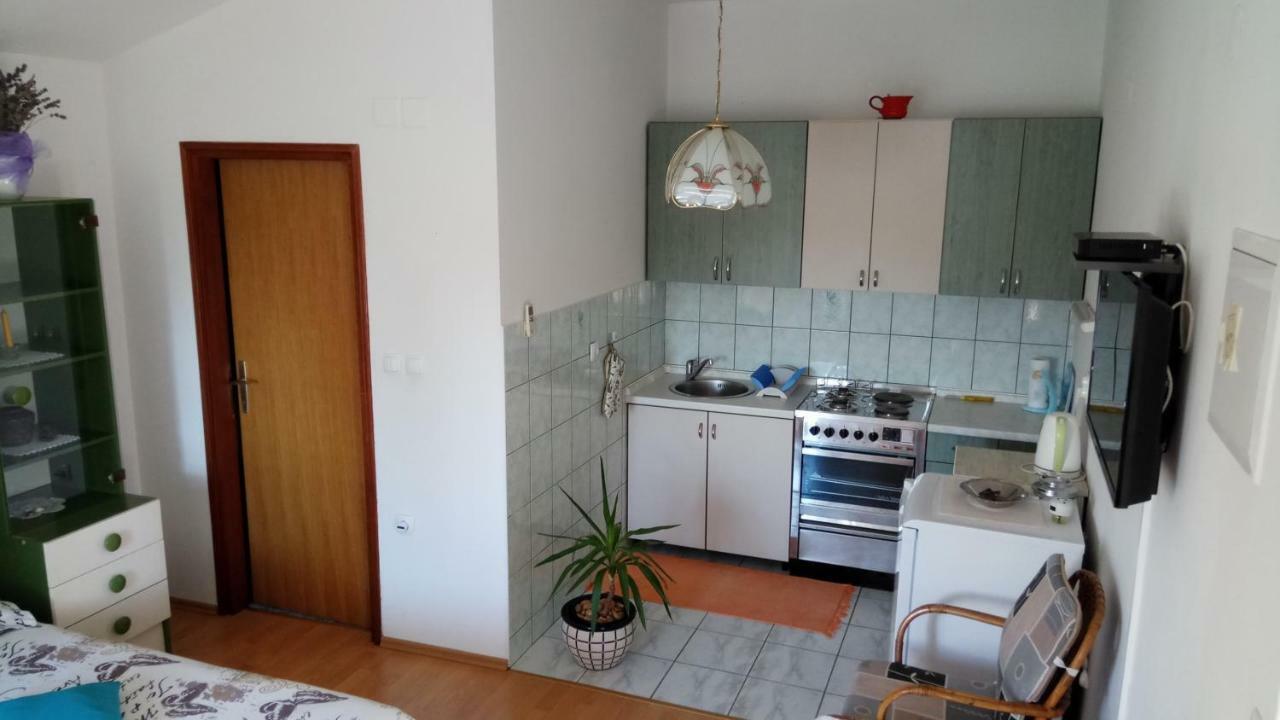 Apartments Stivic Pinezici (Krk) Exterior photo